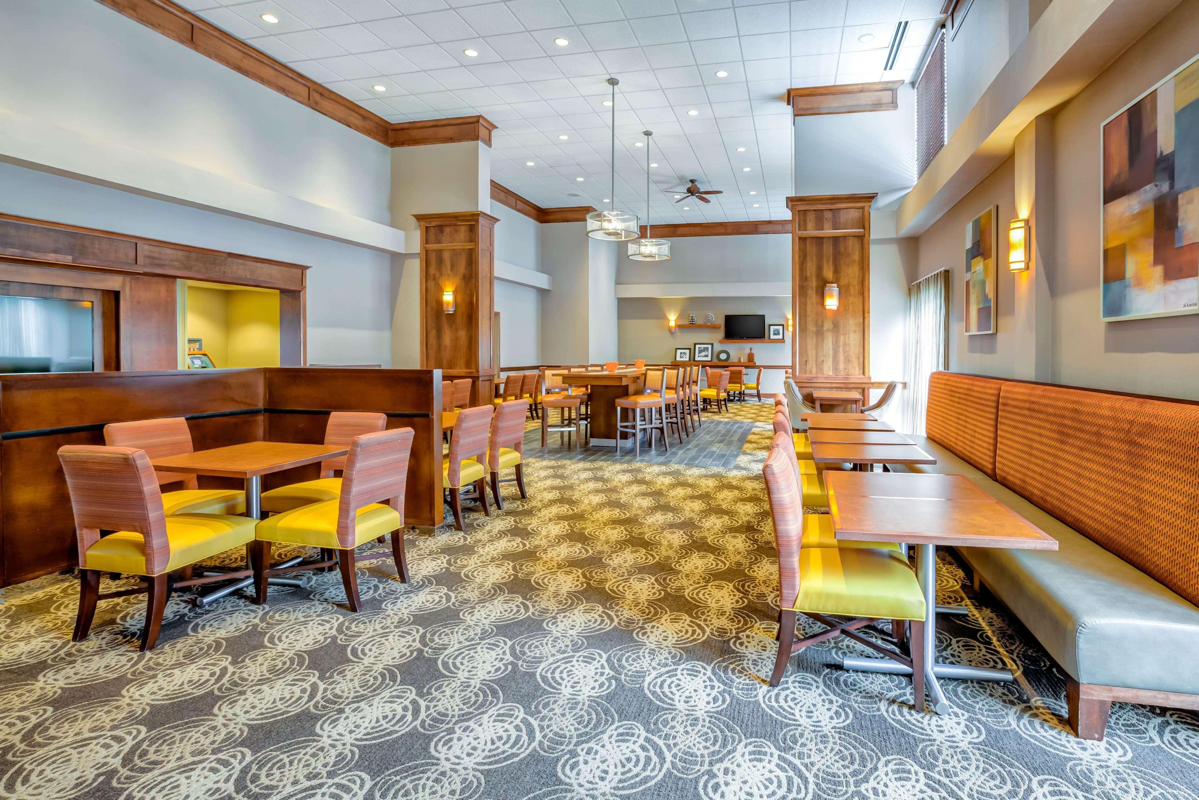Hampton Inn Boston-Norwood Exterior photo