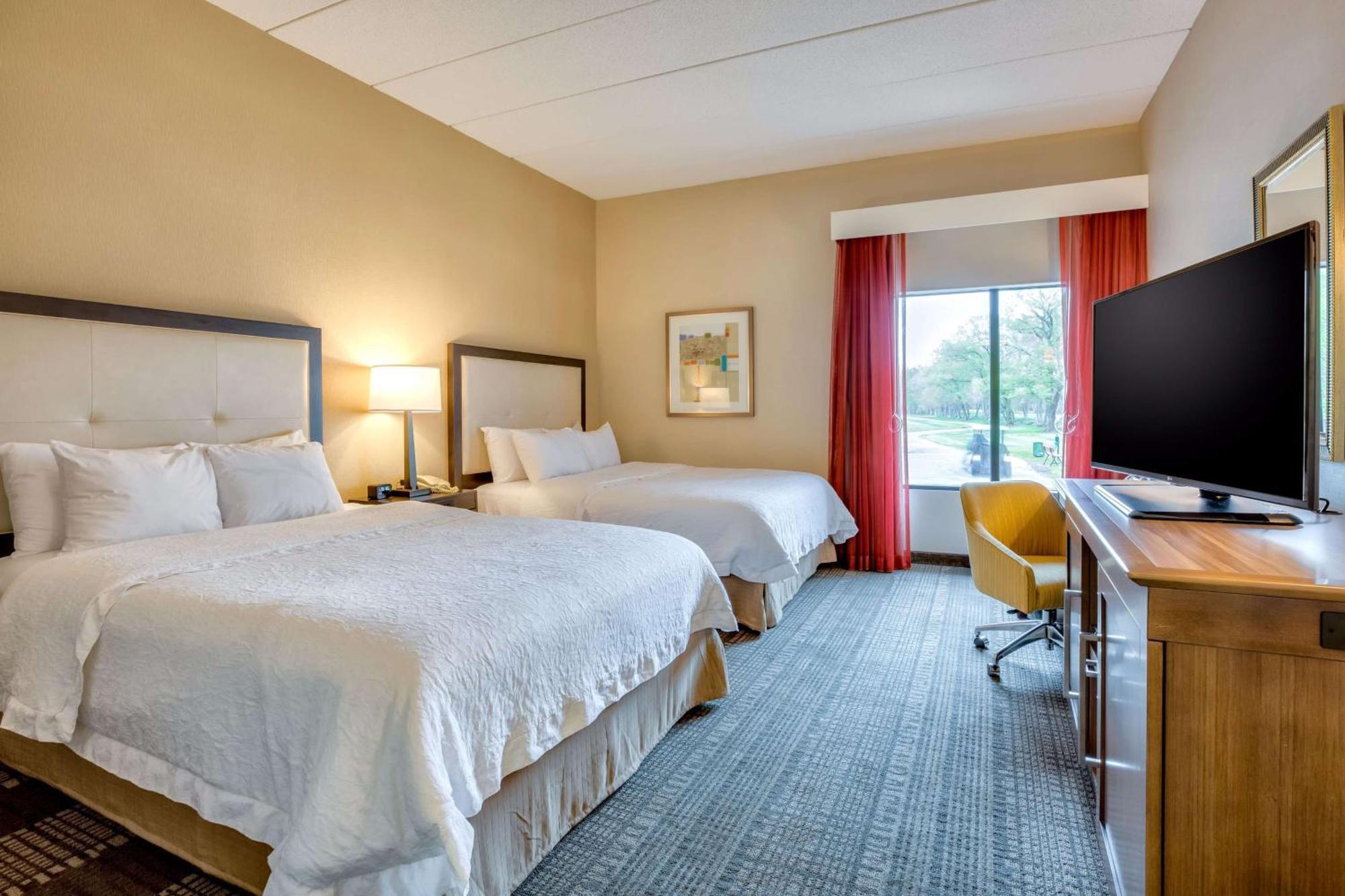 Hampton Inn Boston-Norwood Exterior photo