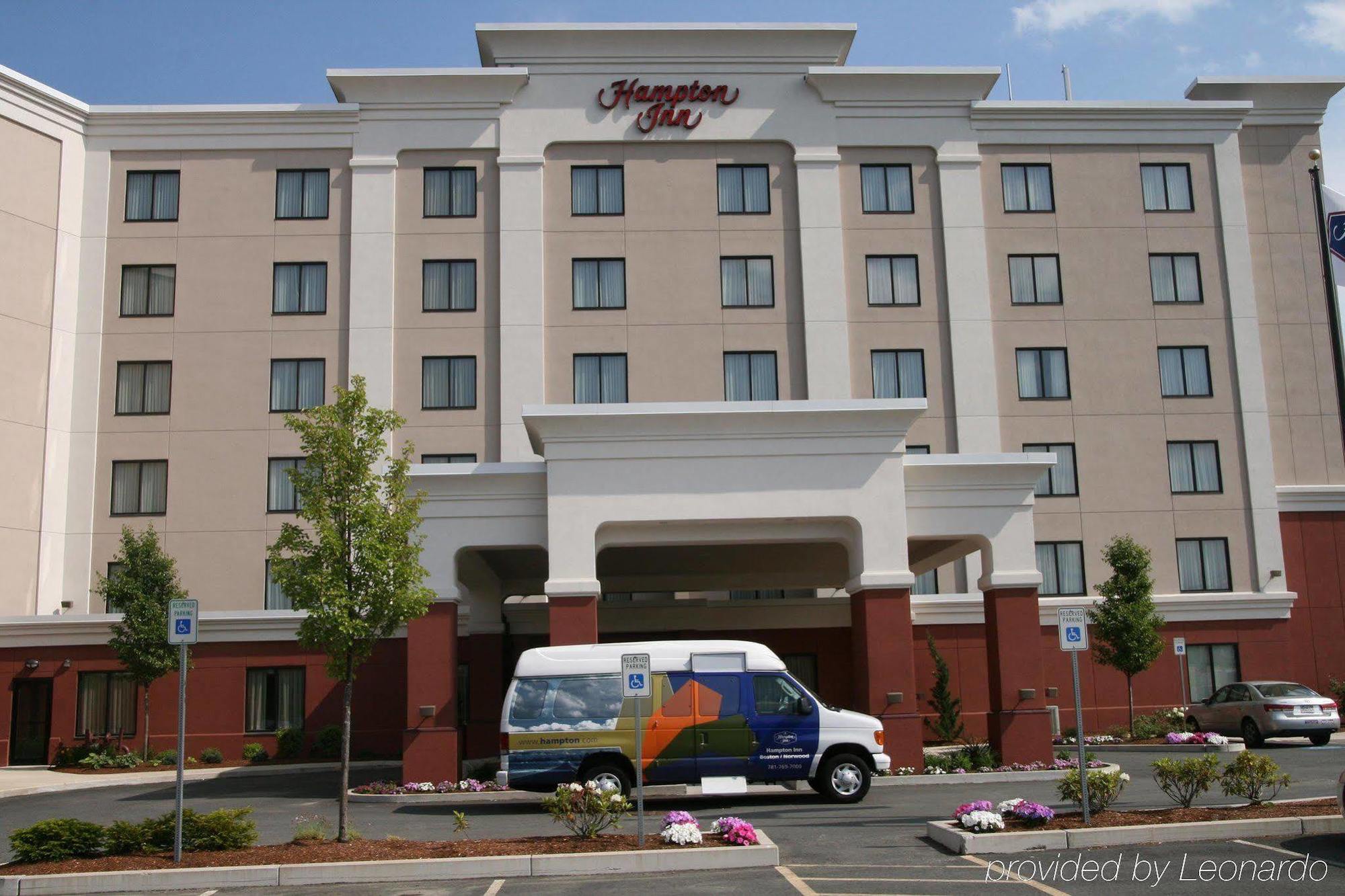 Hampton Inn Boston-Norwood Exterior photo